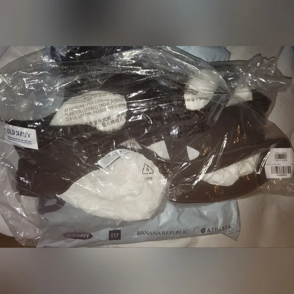 Old Navy 4x Black Sports Bra - Picture 5 of 7